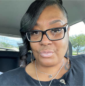 Meet your Posher, Jaime